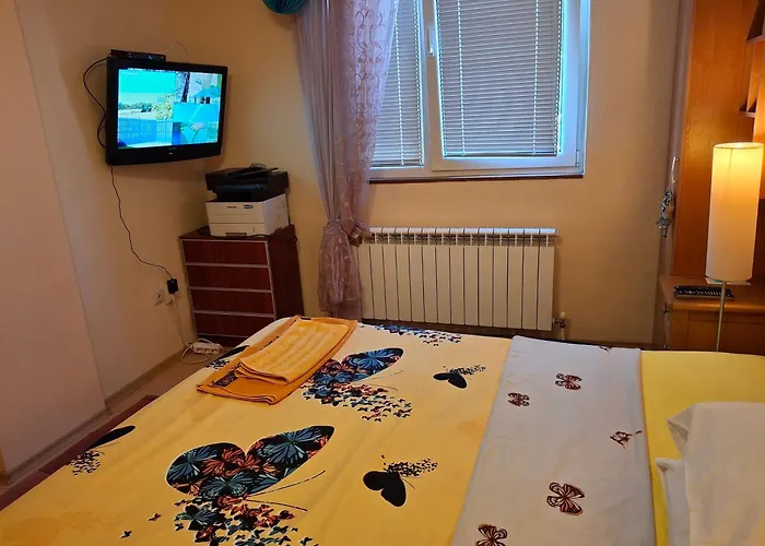 Stay With Me Women Only Room Parking Childrens Pets Welcom Проживание в семье София