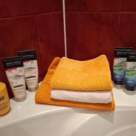 Alloggio in famiglia Women Only With Me υπνοδωμάτιο Da Letto Parking Pets Welcom *