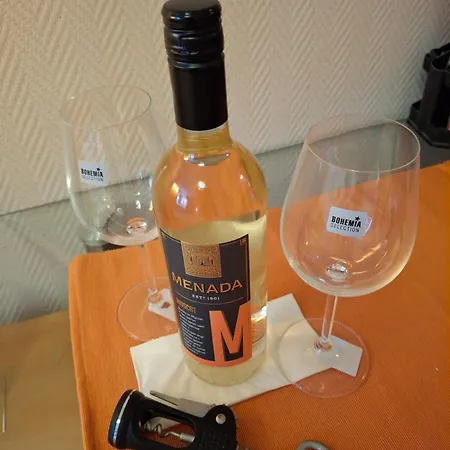 Women Only With Me υπνοδωμάτιο Da Letto Parking Pets Welcom