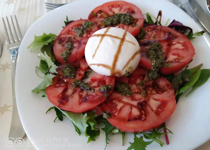 Stay With Me Women Only Room Parking Childrens Pets Welcom